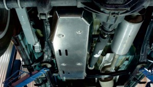 Kryt pod nádrž VW Amarok 3,0 TDI V6