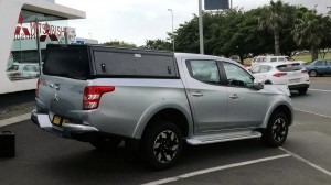 Hardtop hliníková nástavba Alu-Cab Mitsubishi L200 MQ